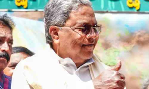 कर्नाटक CM रिकॉर्ड पर विवाद, BJP सांसद ने सिद्धारमैया की आलोचना की कर्नाटक CM रिकॉर्ड पर विवाद, BJP सांसद ने सिद्धारमैया की आलोचना की