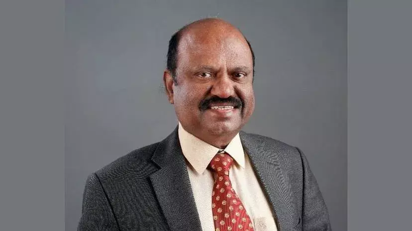 kerala: मन्नम समाधि पर श्रद्धांजलि विवाद: सीवी आनंद बोस ने किया आरोप