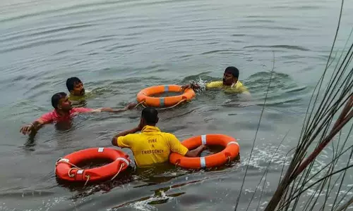 Bhubaneswar के बाहरी इलाके में कुआखाई नदी में डूबने से दो छात्रों की मौत Bhubaneswar के बाहरी इलाके में कुआखाई नदी में डूबने से दो छात्रों की मौत