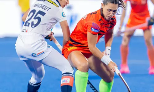 महिला HIL: सडन डेथ रोमांच में श्रची बंगाल टाइगर्स ने SG पाइपर्स को हराया महिला HIL: सडन डेथ रोमांच में श्रची बंगाल टाइगर्स ने SG पाइपर्स को हराया