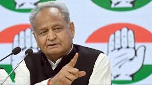 Ashok Gehlot ने बांग्लादेश में हिंदुओं के खिलाफ अत्याचारों की निंदा की, 1971 के युद्ध को किया याद