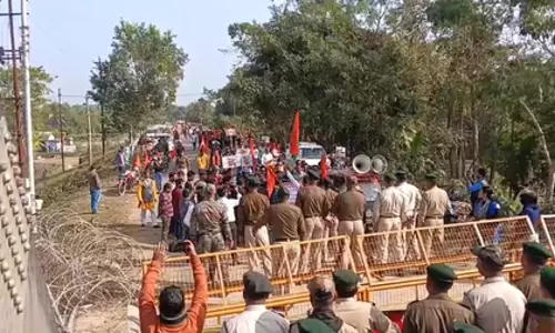 हिंदुओं की हत्याओं के विरोध में VHP ने सीमा व्यापार पर रोक की मांग की हिंदुओं की हत्याओं के विरोध में VHP ने सीमा व्यापार पर रोक की मांग की