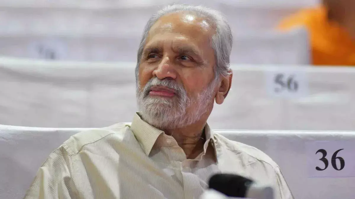 पूर्व केंद्रीय मंत्री सुरेश कलमाडी का निधन पूर्व केंद्रीय मंत्री सुरेश कलमाडी का निधन
