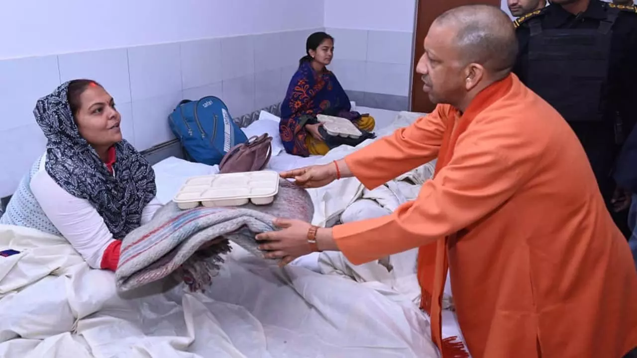 Moradabad: शीतलहर के दौरान ‘योगी मॉडल’ की तैयारी, रैन बसेरों में सुविधाएं Moradabad: शीतलहर के दौरान ‘योगी मॉडल’ की तैयारी, रैन बसेरों में सुविधाएं