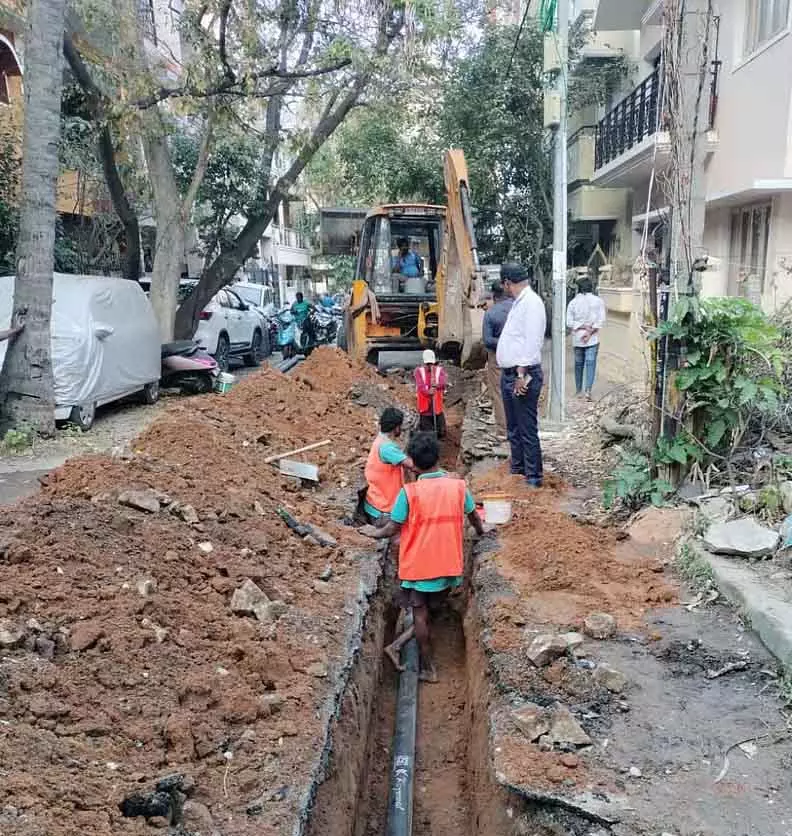 जंग लगे पाइपों की वजह से पानी प्रदूषित है : Jal Board जंग लगे पाइपों की वजह से पानी प्रदूषित है : Jal Board