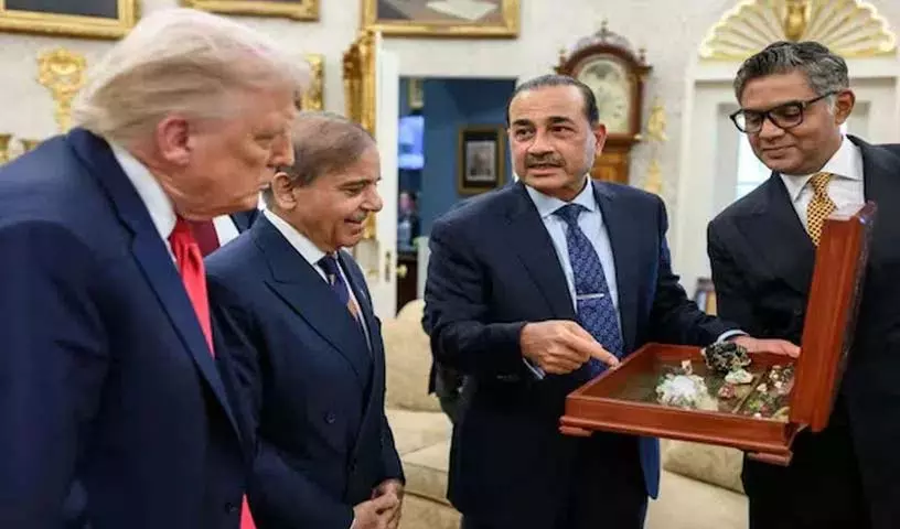 पाकिस्तान ने Operation Sindoor रोकने के लिए US अधिकारियों से 60 से ज़्यादा बार लॉबिंग की पाकिस्तान ने Operation Sindoor रोकने के लिए US अधिकारियों से 60 से ज़्यादा बार लॉबिंग की