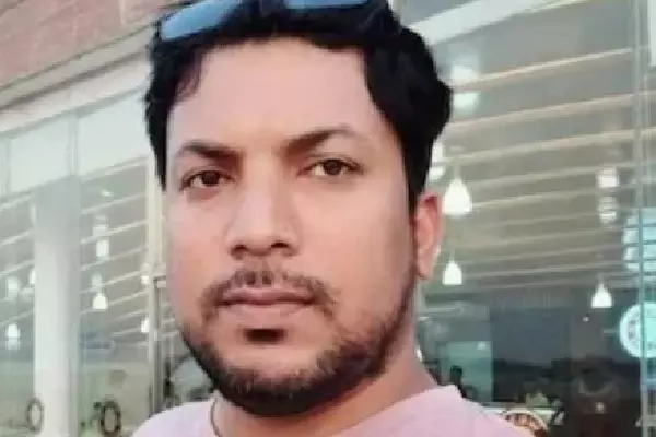 Bangladesh में अल्पसंख्यकों पर हमला, 24 घंटे में दो हिंदू पुरुषों की हत्या Bangladesh में अल्पसंख्यकों पर हमला, 24 घंटे में दो हिंदू पुरुषों की हत्या