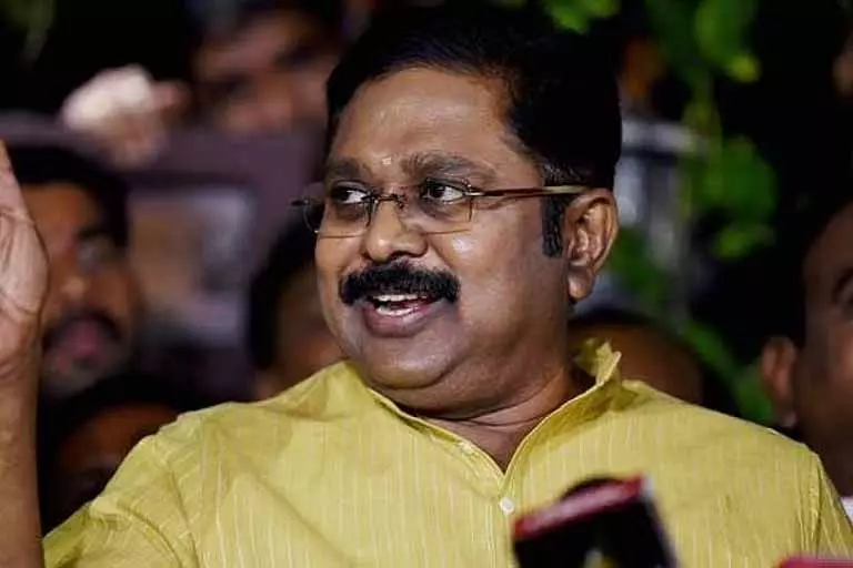 Dinakaran ने कहा कि जीत मायने रखती है, दुश्मनी या धोखा नहीं, गठबंधन पर सभी अंदाज़े लगाते रहे Dinakaran ने कहा कि जीत मायने रखती है, दुश्मनी या धोखा नहीं, गठबंधन पर सभी अंदाज़े लगाते रहे