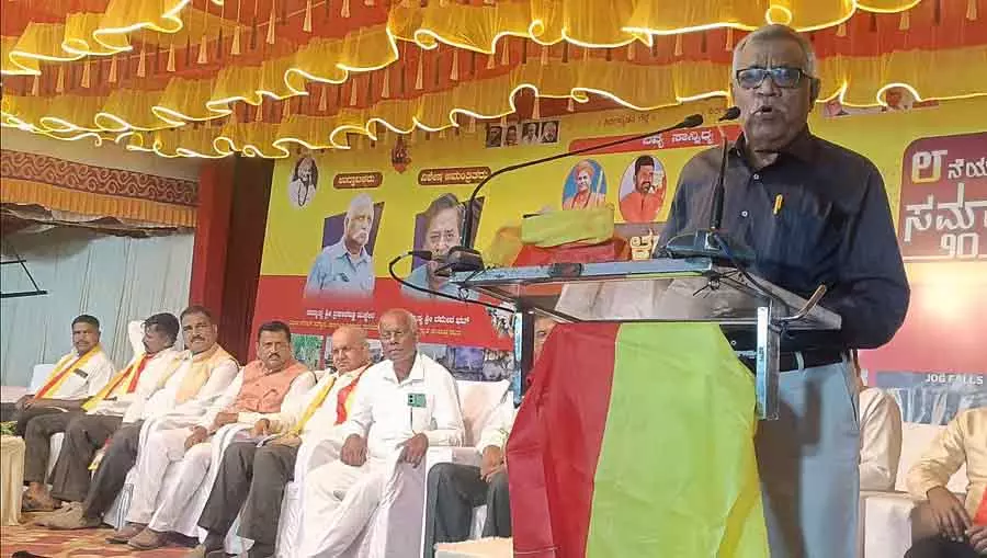 सत्तारूढ़ सरकार कन्नड़ के लिए खतरा है: SY Hanji सत्तारूढ़ सरकार कन्नड़ के लिए खतरा है: SY Hanji