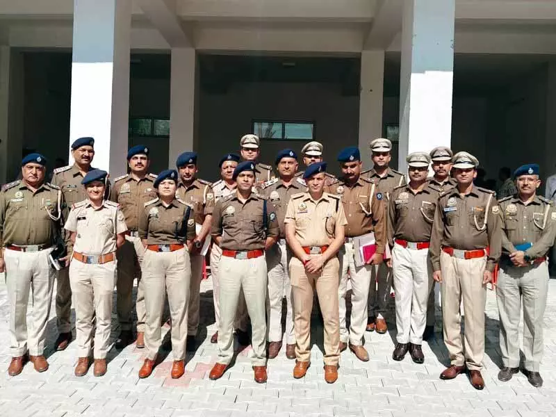 Public Safety Dehra ने पुलिसिंग के लिए डिसेंट्रलाइज़्ड मॉडल में बेंचमार्क सेट किया Public Safety Dehra ने पुलिसिंग के लिए डिसेंट्रलाइज़्ड मॉडल में बेंचमार्क सेट किया