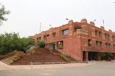 जेएनयू में आरोपी छात्रों पर होगी कार्रवाई, विश्वविद्यालय लेगा एक्शन जेएनयू में आरोपी छात्रों पर होगी कार्रवाई, विश्वविद्यालय लेगा एक्शन