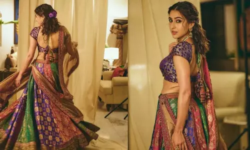 Lohri : लोहड़ी के लिए तैयार करा लें ऐसे आउटफिट, ताकि दिखें सबसे प्यारी Lohri : लोहड़ी के लिए तैयार करा लें ऐसे आउटफिट, ताकि दिखें सबसे प्यारी