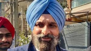 Punjab: Majithia के सहयोगी गुलाटी को DA केस में एक दिन की विजिलेंस रिमांड पर भेजा गया