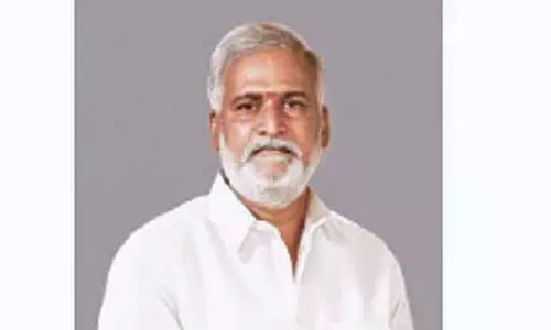 Charitable ट्रस्ट सेक्टर प्रोजेक्ट्स: मंत्री ने अधिकारियों को इन्हें जल्दी और पूरी तरह से लागू करने का आदेश दिया