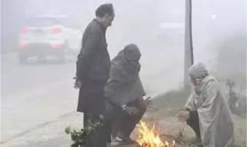 Jharkhand: हाड़ कंपाने वाली ठंड,10 जिलों में शीतलहर का येलो अलर्ट Jharkhand: हाड़ कंपाने वाली ठंड,10 जिलों में शीतलहर का येलो अलर्ट
