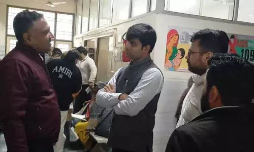 SDM ने डबवाली अस्पताल में नशा मुक्ति केंद्र का निरीक्षण किया SDM ने डबवाली अस्पताल में नशा मुक्ति केंद्र का निरीक्षण किया