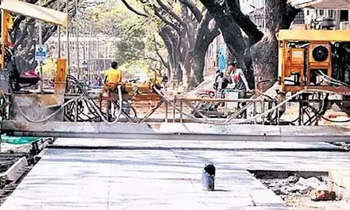 South बेंगलुरु में 11 बड़ी सड़कों पर व्हाइट टॉपिंग का काम: 94 करोड़ की लागत से काम South बेंगलुरु में 11 बड़ी सड़कों पर व्हाइट टॉपिंग का काम: 94 करोड़ की लागत से काम