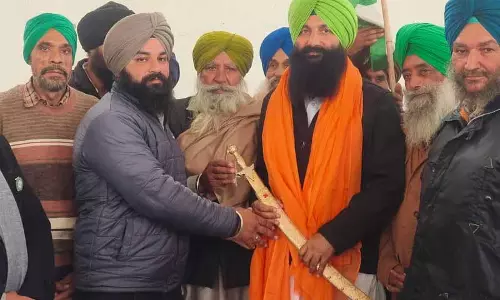 Punjab: किसान यूनियन में फूट, नेताओं ने अध्यक्ष दल्लेवाल को हटाने की मांग की