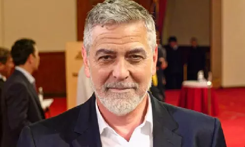 George Clooney ने 11 साल की उम्र में अपने पहले किस को याद किया