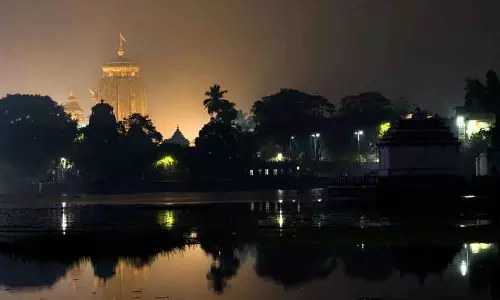 Bhubaneswar : इस सर्दी की सबसे ठंडी रात दर्ज की गई, न्यूनतम तापमान 10.2°C रहा Bhubaneswar : इस सर्दी की सबसे ठंडी रात दर्ज की गई, न्यूनतम तापमान 10.2°C रहा