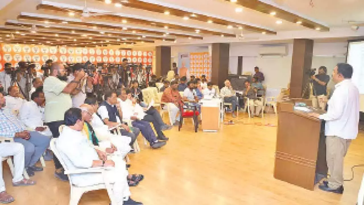 पानी की समस्या ऐतिहासिक अन्याय और रणनीतिक विफलताओं के कारण है: पूर्व जल शक्ति सलाहकार