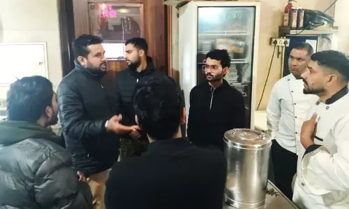 Yamunanagar नगर निगम की टीम ने बल्क वेस्ट प्रोड्यूसर्स का इंस्पेक्शन किया