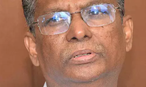 नेतृत्व परिवर्तन का कोई सवाल ही नहीं उठता: Minister नेतृत्व परिवर्तन का कोई सवाल ही नहीं उठता: Minister