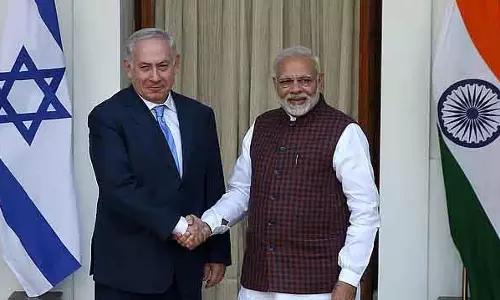 Modi की इजरायली प्रधानमंत्री से बातचीत Modi की इजरायली प्रधानमंत्री से बातचीत