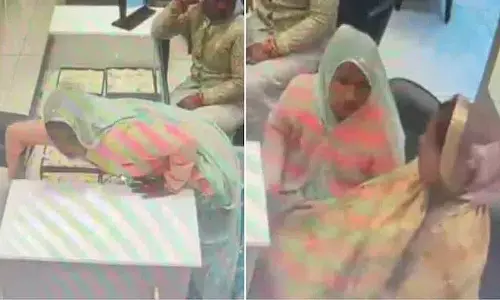 UP की महिलाओं ने 14 मिनट में 14 लाख रुपये के सोने के गहने चुराए