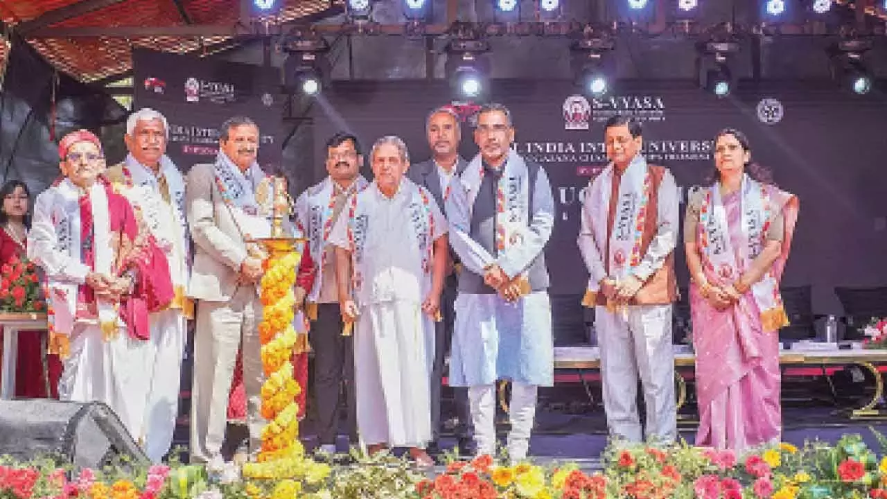 Karnataka: ऑल इंडिया इंटर-यूनिवर्सिटी महिला योगासन चैंपियनशिप शुरू हुई Karnataka: ऑल इंडिया इंटर-यूनिवर्सिटी महिला योगासन चैंपियनशिप शुरू हुई