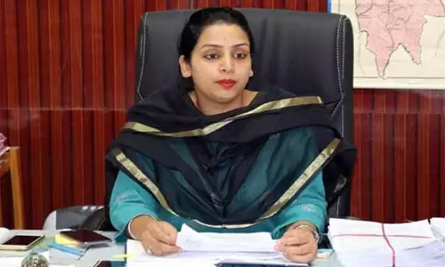 हरलीन कौर ने NH प्रोजेक्ट्स का रिव्यू किया, क्वालिटी स्टैंडर्ड्स के पालन पर ज़ोर दिया हरलीन कौर ने NH प्रोजेक्ट्स का रिव्यू किया, क्वालिटी स्टैंडर्ड्स के पालन पर ज़ोर दिया