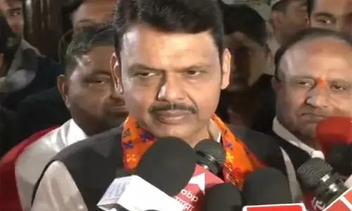 CM फडणवीस ने प्रधानमंत्री और गृह मंत्री के खिलाफ नारेबाजी की निंदा की