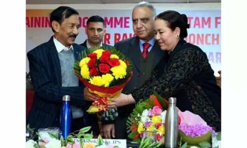 J&K MPARD, DARPG, DOPG ने बीजीएसबीयू में शिकायत निवारण के लिए सेवोत्तम पर प्रशिक्षण दिया J&K MPARD, DARPG, DOPG ने बीजीएसबीयू में शिकायत निवारण के लिए सेवोत्तम पर प्रशिक्षण दिया