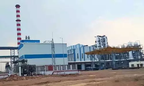 Belgaum : चीनी फैक्ट्री में बॉयलर फटने से दो लोगों की मौत Belgaum : चीनी फैक्ट्री में बॉयलर फटने से दो लोगों की मौत