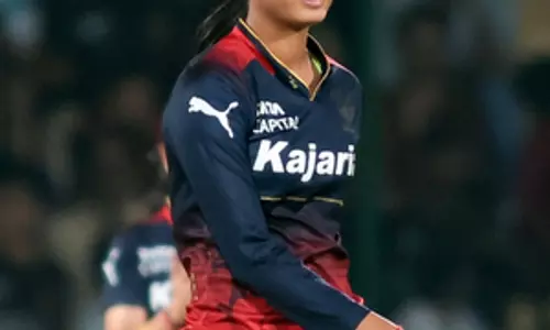 RCB रिटेनमेंट पर हैरान हुईं श्रेयंका पाटिल, WPL 2026 अपडेट