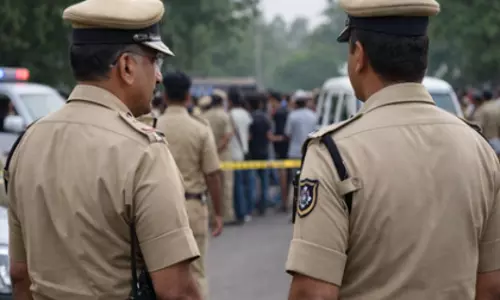 बल्लारी: गोलीबारी के बाद नए IGP और SP नियुक्त बल्लारी: गोलीबारी के बाद नए IGP और SP नियुक्त