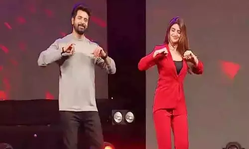 जब श्रीलीला का डांस देख शिवा कार्तिकेयन ने चेक किया YouTube का स्पीड मोड जब श्रीलीला का डांस देख शिवा कार्तिकेयन ने चेक किया YouTube का स्पीड मोड