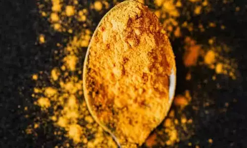 नीली और काली-पीली Turmeric के फायदे नीली और काली-पीली Turmeric के फायदे