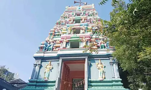 KPHB के वेंकटेश्वर स्वामी मंदिर में बड़ी चोरी, सोना, चांदी चोरी KPHB के वेंकटेश्वर स्वामी मंदिर में बड़ी चोरी, सोना, चांदी चोरी