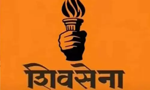 Sangli Election 2026: उद्धव सेना उम्मीदवार को ज़हर पीने के लिए मजबूर किया गया Sangli Election 2026: उद्धव सेना उम्मीदवार को ज़हर पीने के लिए मजबूर किया गया
