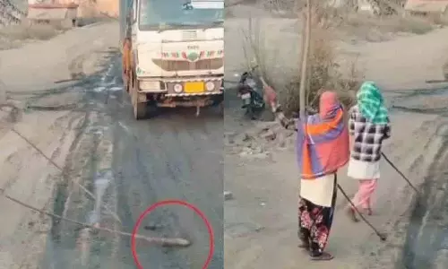 महिलाओं पर Truck Drivers से जबरन वसूली का आरोप; वीडियो वायरल महिलाओं पर Truck Drivers से जबरन वसूली का आरोप; वीडियो वायरल