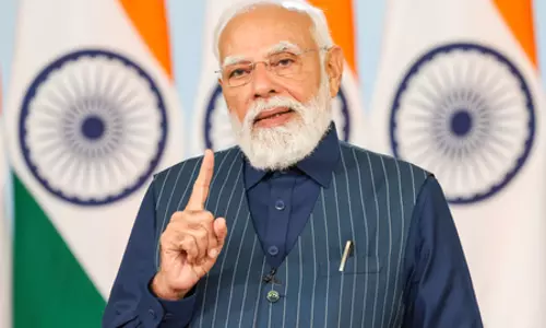 भारत की रिफॉर्म एक्सप्रेस लगातार पकड़ रही है रफ्तार: प्रधानमंत्री मोदी भारत की रिफॉर्म एक्सप्रेस लगातार पकड़ रही है रफ्तार: प्रधानमंत्री मोदी