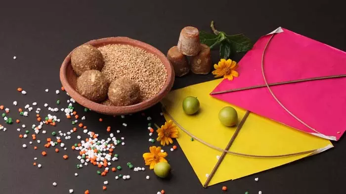 Makar Sankranti 2026: कब है मकर संक्रांति, जानें शुभ योग और स्नान-दान का मुहूर्त Makar Sankranti 2026: कब है मकर संक्रांति, जानें शुभ योग और स्नान-दान का मुहूर्त
