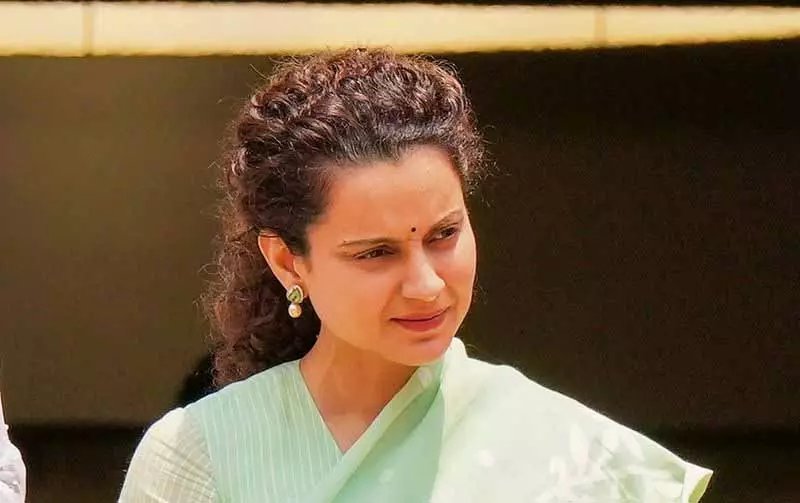Bathinda Court ने मानहानि मामले में कंगना रनौत को 15 जनवरी को व्यक्तिगत रूप से पेश होने का निर्देश दिया Bathinda Court ने मानहानि मामले में कंगना रनौत को 15 जनवरी को व्यक्तिगत रूप से पेश होने का निर्देश दिया