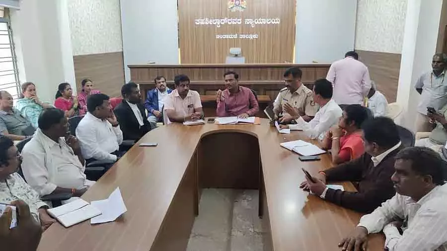 Karnataka : सिद्धरामेश्वर जयंती को बड़े पैमाने पर मनाने का फैसला Karnataka : सिद्धरामेश्वर जयंती को बड़े पैमाने पर मनाने का फैसला