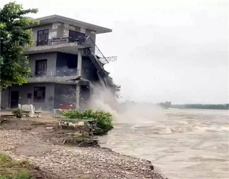 हाइड्रोलॉजिकल सर्वे से Beas River के रास्ते मांड इलाकों को बचाने की उम्मीद जगी हाइड्रोलॉजिकल सर्वे से Beas River के रास्ते मांड इलाकों को बचाने की उम्मीद जगी