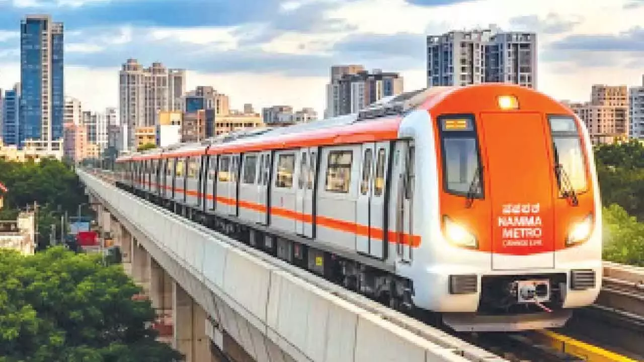 Karnataka: केंद्र की मंजूरी के बावजूद ऑरेंज लाइन मेट्रो फंसी हुई है Karnataka: केंद्र की मंजूरी के बावजूद ऑरेंज लाइन मेट्रो फंसी हुई है