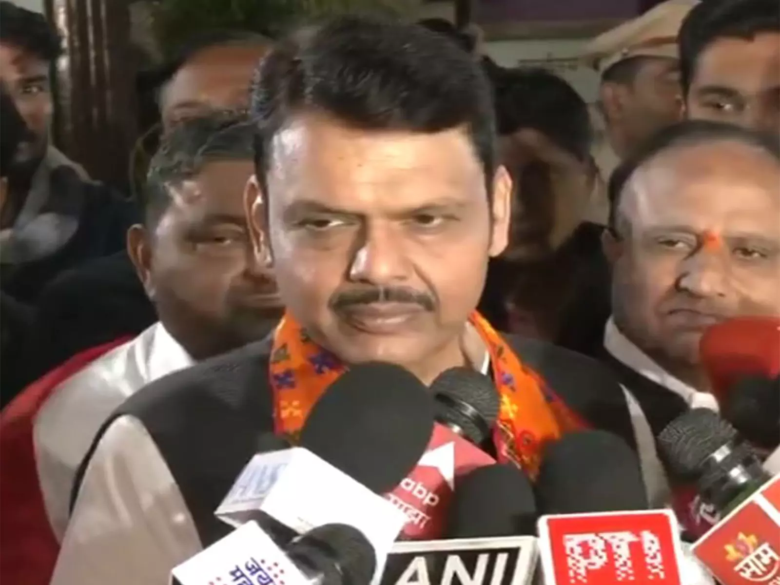 CM फडणवीस ने प्रधानमंत्री और गृह मंत्री के खिलाफ नारेबाजी की निंदा की CM फडणवीस ने प्रधानमंत्री और गृह मंत्री के खिलाफ नारेबाजी की निंदा की