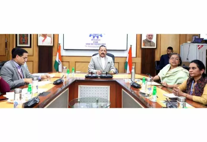 Dr. Jitendra ने एविएशन सेक्टर में आत्मनिर्भरता के लिए स्वदेशी एयरोस्पेस क्षमताओं पर चर्चा की Dr. Jitendra ने एविएशन सेक्टर में आत्मनिर्भरता के लिए स्वदेशी एयरोस्पेस क्षमताओं पर चर्चा की