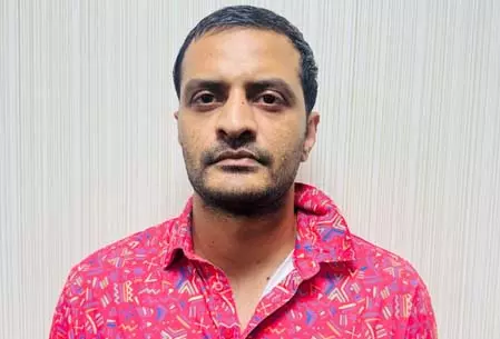 लॉरेंस बिश्नोई गिरोह के प्रमुख सदस्य अमन को अमेरिका से वापस लाया गया, CBI ने दी जानकारी लॉरेंस बिश्नोई गिरोह के प्रमुख सदस्य अमन को अमेरिका से वापस लाया गया, CBI ने दी जानकारी